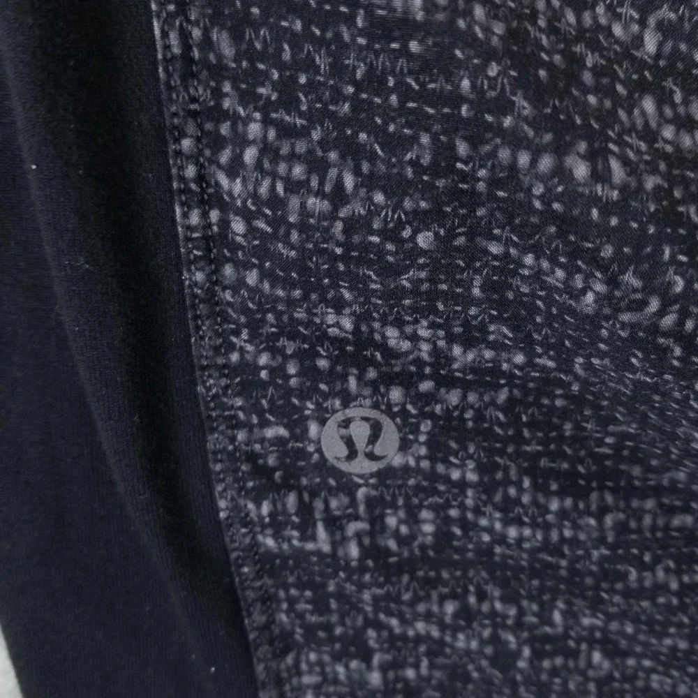 Lululemon Shorts Mens M Gray T.H.E. Short Linerless Drawstring 11